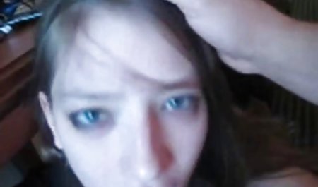 petite brunette jilbab melayu mesum Sadie pop Fucks a big cock pengiriman