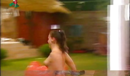 milf seduces teen jilbab ngenthot menjadi lesbian seks