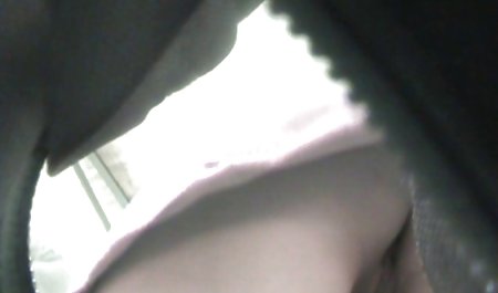 Kekasih Pirang Mencintai Suaminya video jilbab digilir