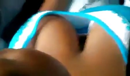 Cewek manis merah muda kecil kaus kaki jilbab melayu mesum