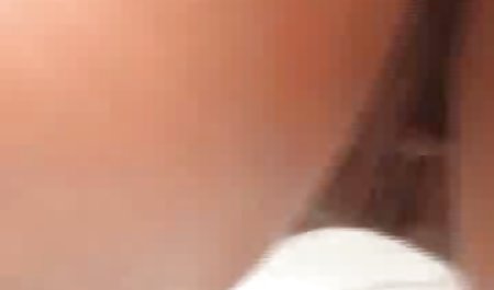 Tersentak tante Girang tante jilbab sex milf seks Bertiga dengan remaja cewek seksi