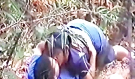 Di luar bokeb hijaber ruangan orang Asia pijat, MILF