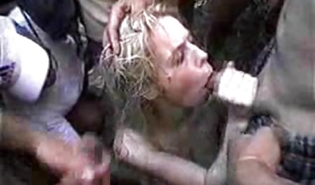 Big dick video jilbab digilir bung mendapat beruntung dan Fucks dua anak Ayam panas di kamar mandi