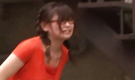 fleksibel balerina membungkuk dan muntah-muntah video panas jilbab