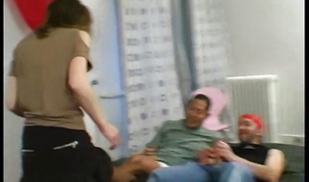 kecil smp jilbab bokep yang menawan MIA, menikmati titit besar