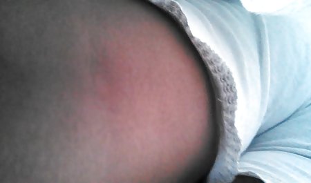 Tiga dari kami di jilbab mesum di kebun kabin (POV)